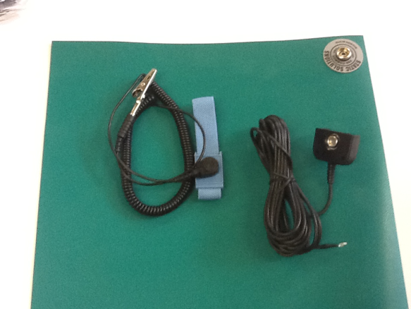 Static Solutions UMK-3072-GR field kit 30x72 w/ cord